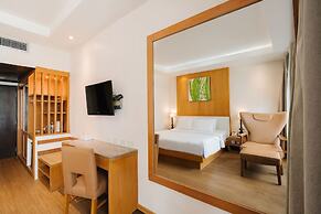Pinnacle Lumpini Park Hotel