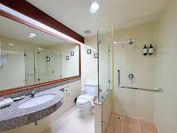 Pinnacle Lumpini Park Hotel