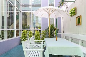 Pinnacle Lumpini Park Hotel
