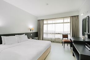 Pinnacle Lumpini Park Hotel