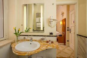 Suite Opera Rooms