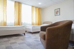 City Hotel