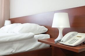 City Hotel