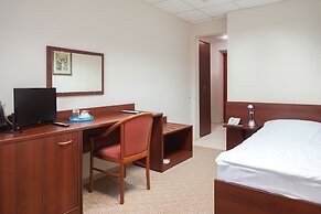 City Hotel