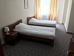 City Hotel