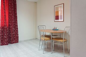 City Hotel