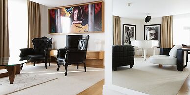 Hard Days Night Hotel Liverpool