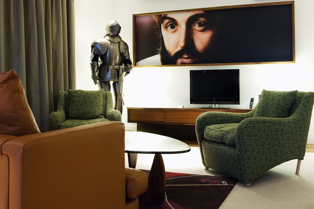 Hard Days Night Hotel Liverpool