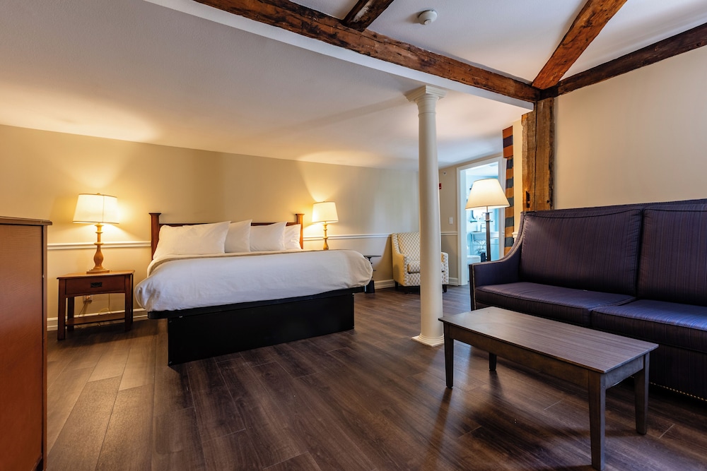The Wolfeboro Inn