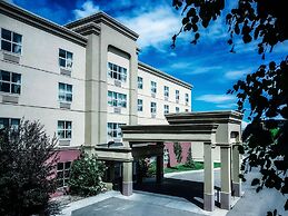 Hampton Inn & Suites by Hilton Edmonton Intl Airport