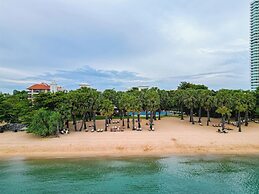 Ravindra Beach Resort And Spa