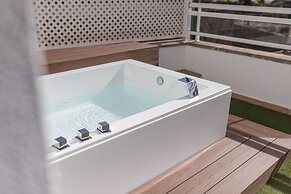 Servatur Terrazamar Suite & Sun Suite