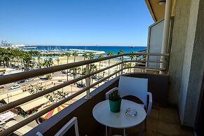 Les Palmiers Beach Hotel