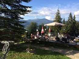 Blue Mountain Hotel