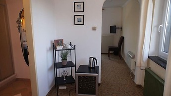 Blue Mountain Hotel