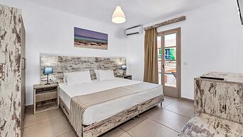 Erato Hotel