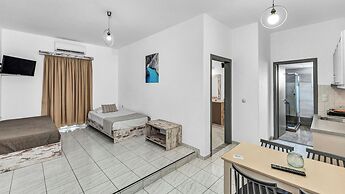 Erato Hotel
