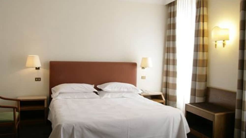 Albergo Santa Chiara Hotel Rome