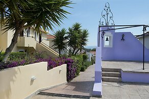 Akamanthea Holiday Village