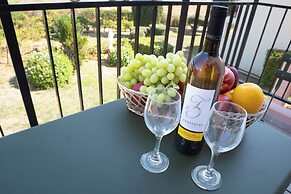 Akamanthea Holiday Village