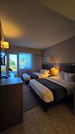 Comfort Inn & Suites Levittown