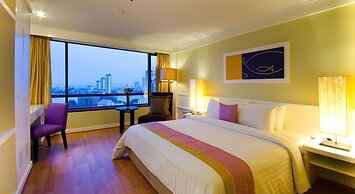 Tongtara Riverview Hotel