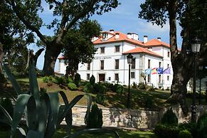 Palacio de La Magdalena Hotel