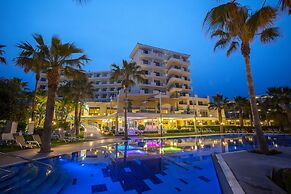 Aquamare Beach Hotel & Spa