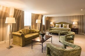 Dukes’ Palace – by Dukes’ Hotel Collection