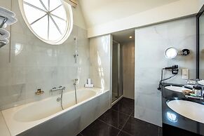 Dukes’ Palace – by Dukes’ Hotel Collection