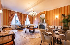 Dukes’ Palace – by Dukes’ Hotel Collection
