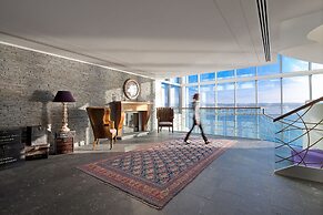 Cliff House Hotel