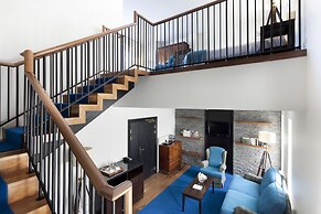 Cliff House Hotel