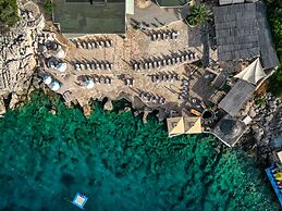 Aquarius Hotel
