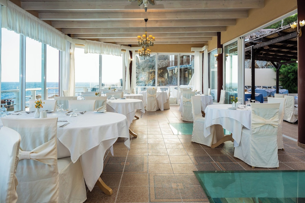 Kalypso Cretan Village Resort and Spa