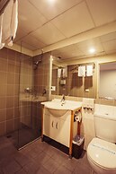 YTI Garden Hotel