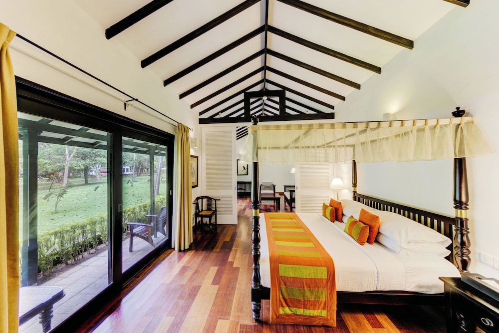 Cinnamon Lodge