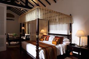 Cinnamon Lodge