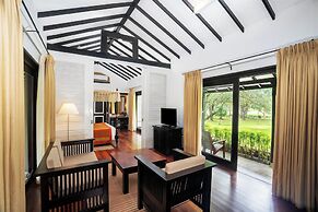 Cinnamon Lodge