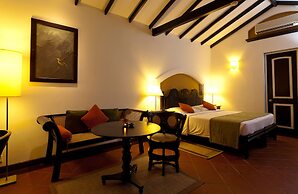 Cinnamon Lodge