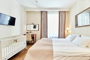 Palantin Hotel