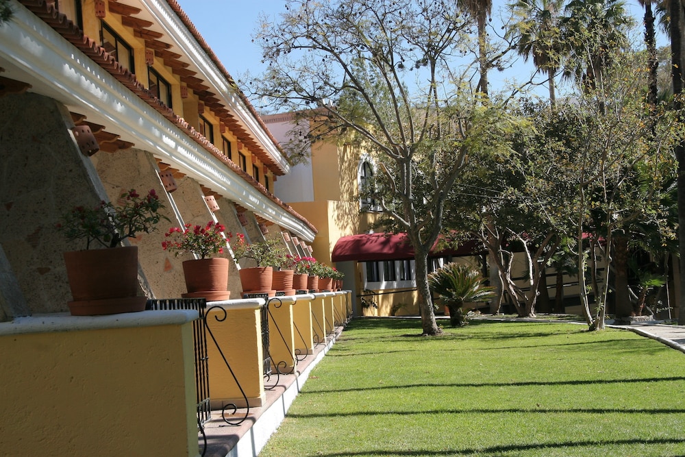 Hotel Misión Comanjilla