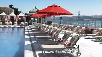 Four Seasons Hotel Istanbul at the Bosphorus