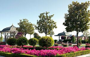 Four Seasons Hotel Istanbul at the Bosphorus