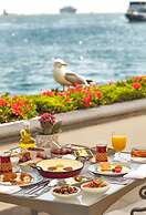 Four Seasons Hotel Istanbul at the Bosphorus