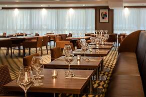 Tallaght Cross Hotel