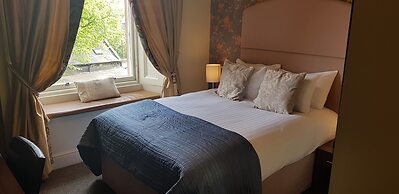 The Salisbury Hotel
