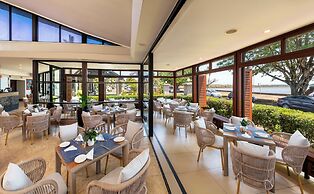 Tanoa Waterfront Hotel
