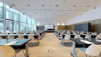 Melia Barcelona Sky