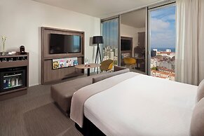 Melia Barcelona Sky